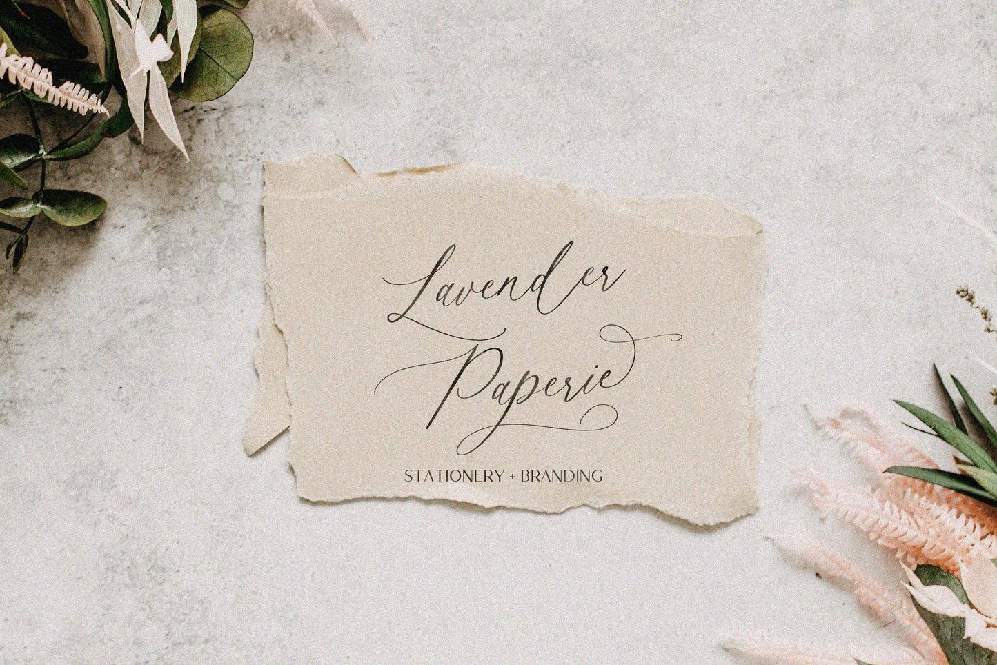 Southern Margarita // Calligraphy Font